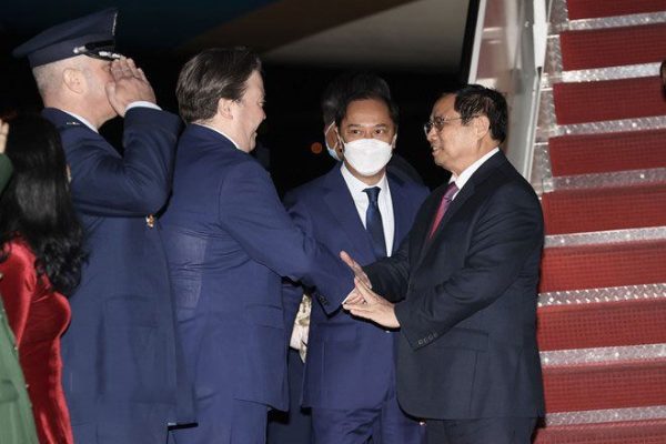 Thủ tướng Phạm Minh Chính tới Washington dự Hội nghị Cấp cao Đặc biệt ASEAN – Hoa Kỳ