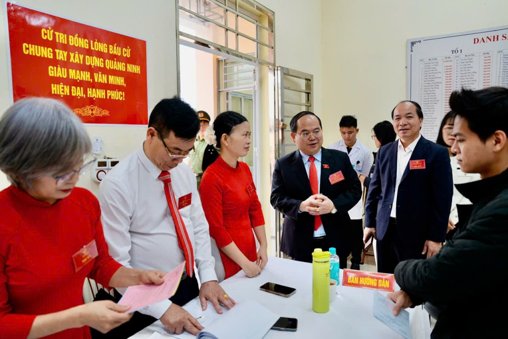 Quảng Ninh tổ chức thành công toàn diện cuộc bầu cử Nền tảng quan trọng hiện thực hóa các mục tiêu phát triển