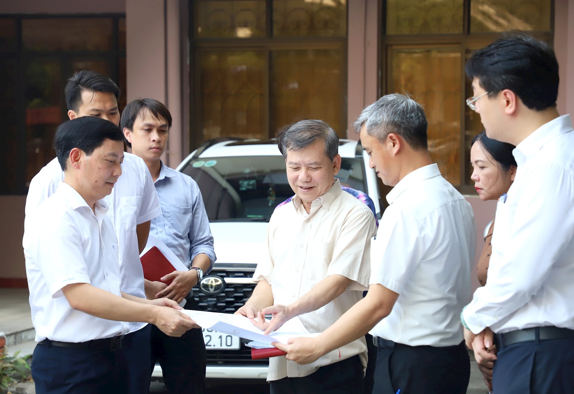 Chánh án Lê Minh Trí kiểm tra, chỉ đạo cải tạo địa điểm tiếp công dân