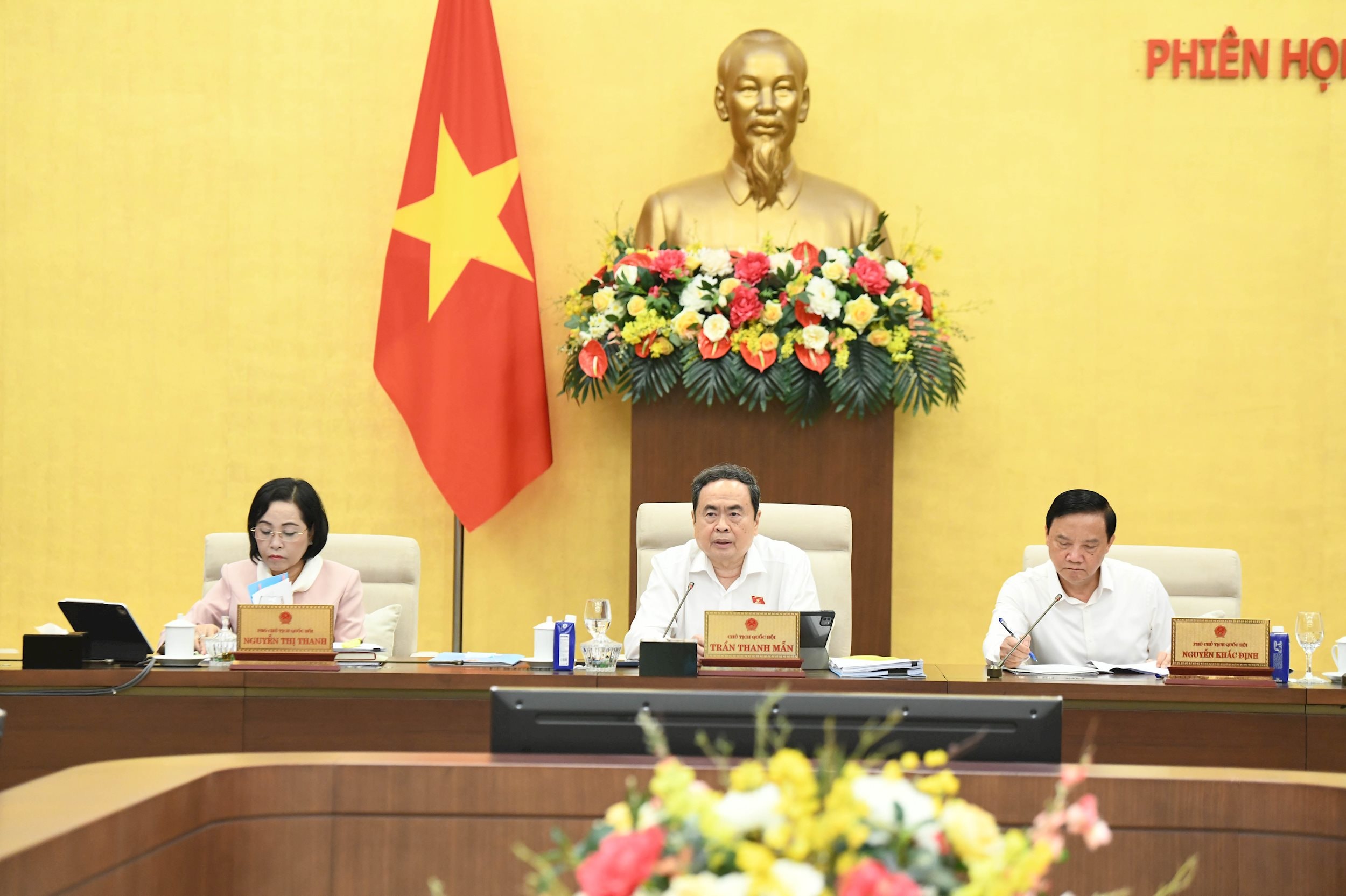 Tăng cường minh bạch, chống lạm dụng trong tuyển dụng công chức