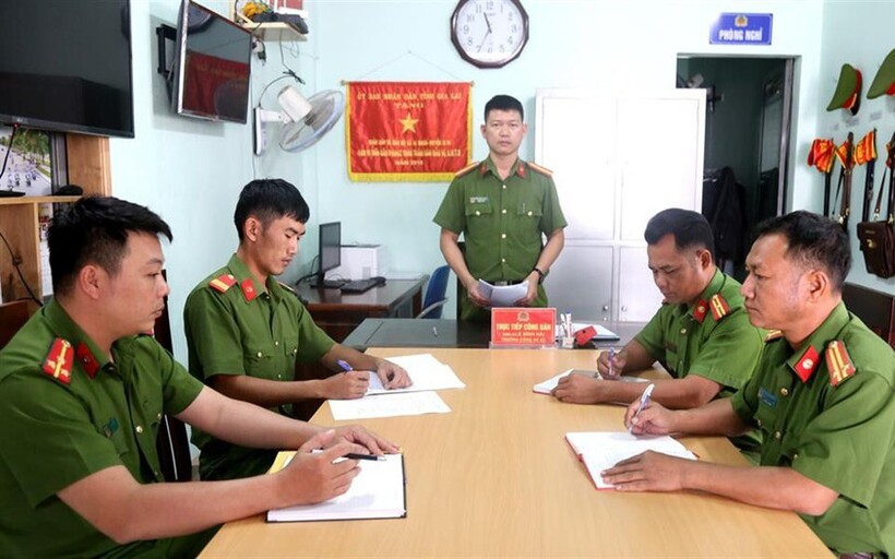 Trưởng Công an cấp xã được tịch thu phương tiện vi phạm hành chính