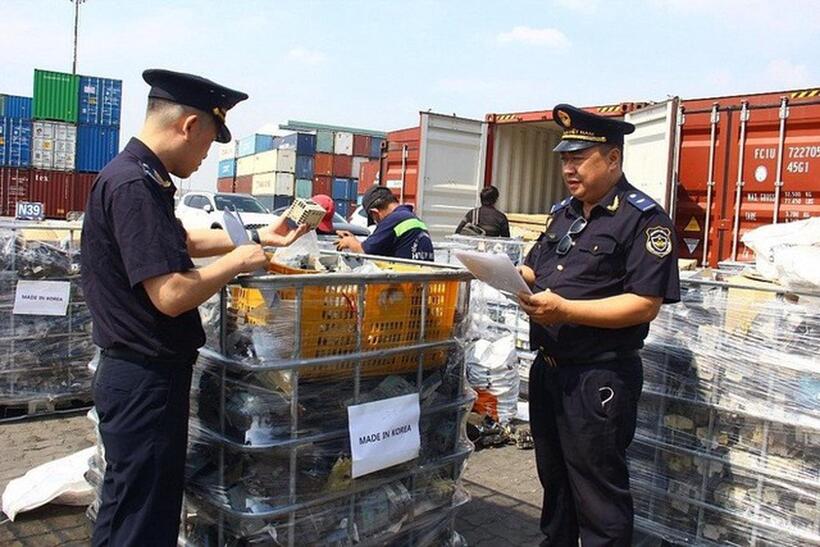 Các hành vi bị nghiêm cấm trong hoạt động kiểm tra chuyên ngành