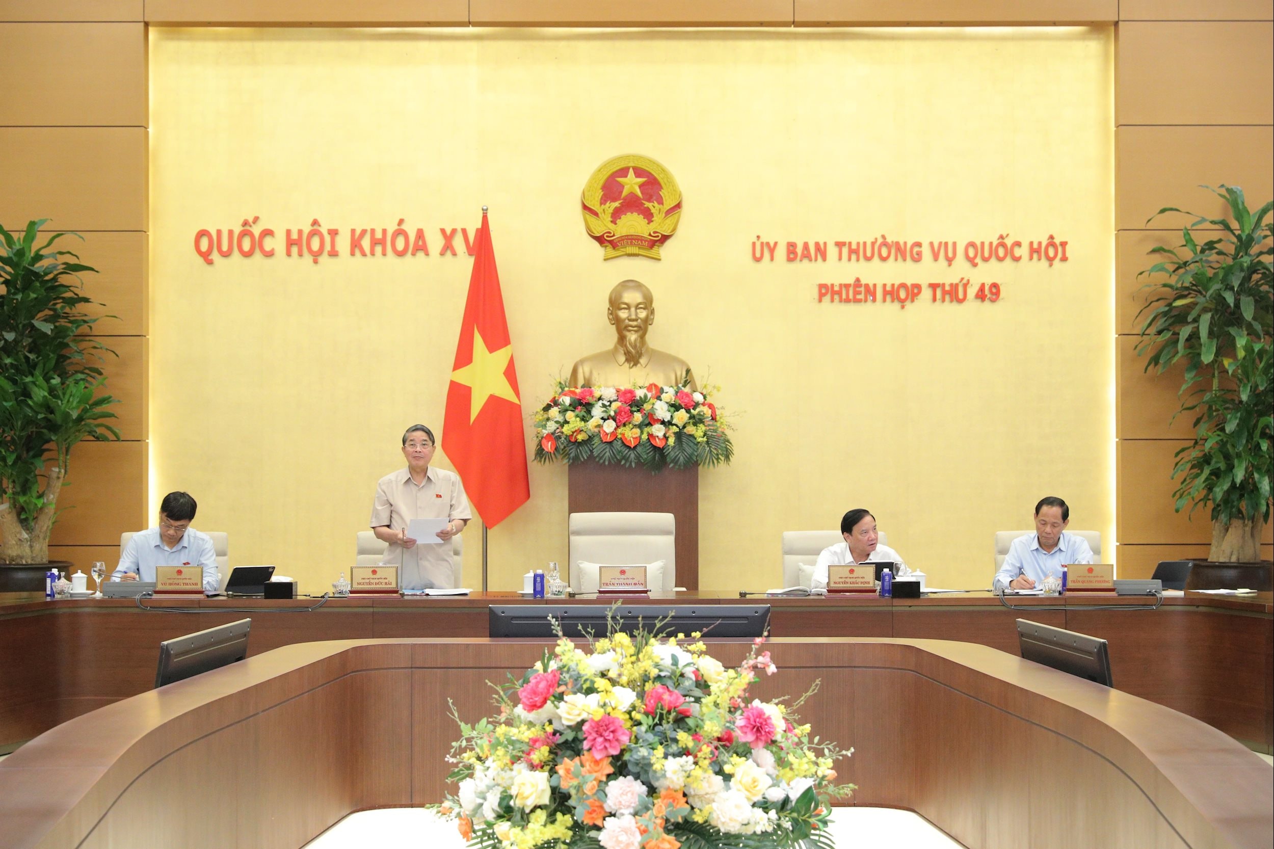 Tạo đột phá, bảo đảm thực hành tiết kiệm, chống lãng phí hiệu quả và thực chất hơn