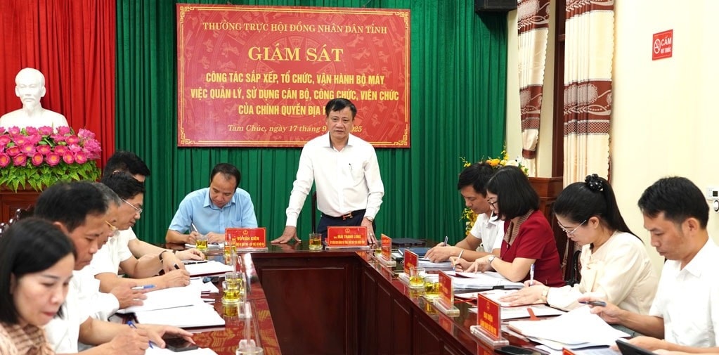 Khẩn trương ban hành đề án tổ chức nhân sự, bố trí nguồn lực