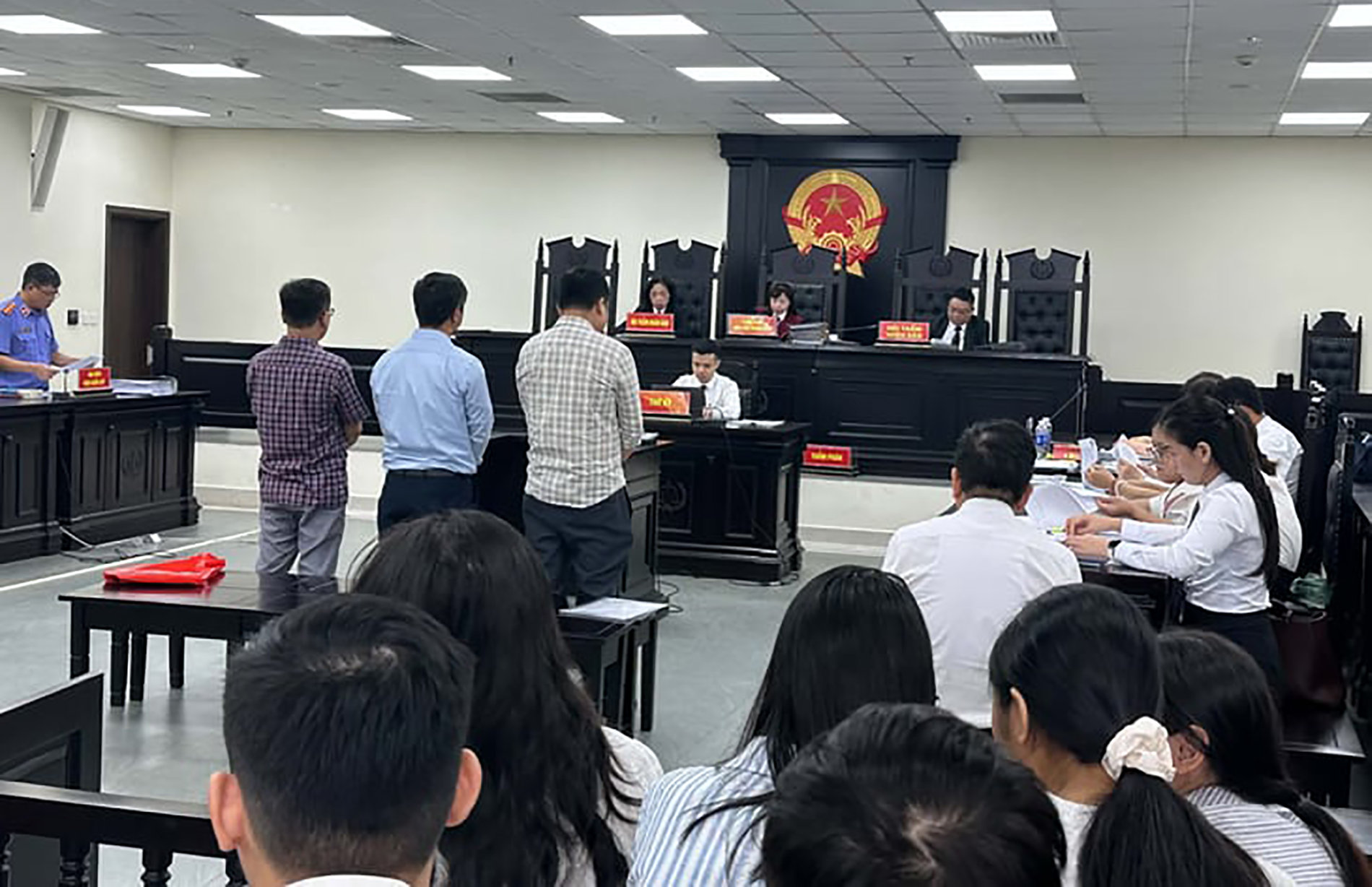 Cựu hiệu trưởng Trường Cao đẳng Du lịch Hà Nội hầu tòa vụ 