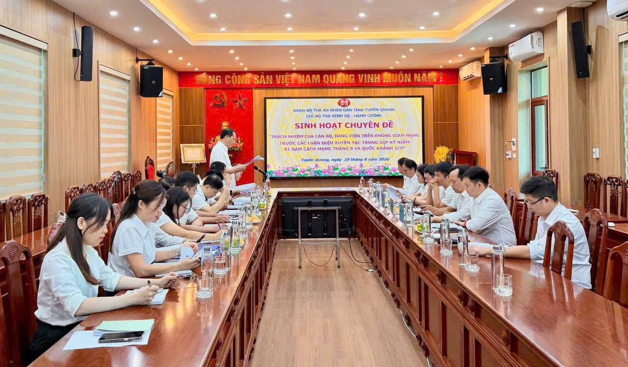  TAND tỉnh Tuyên Quang nâng cao trách nhiệm của cán bộ, đảng viên trên không gian mạng