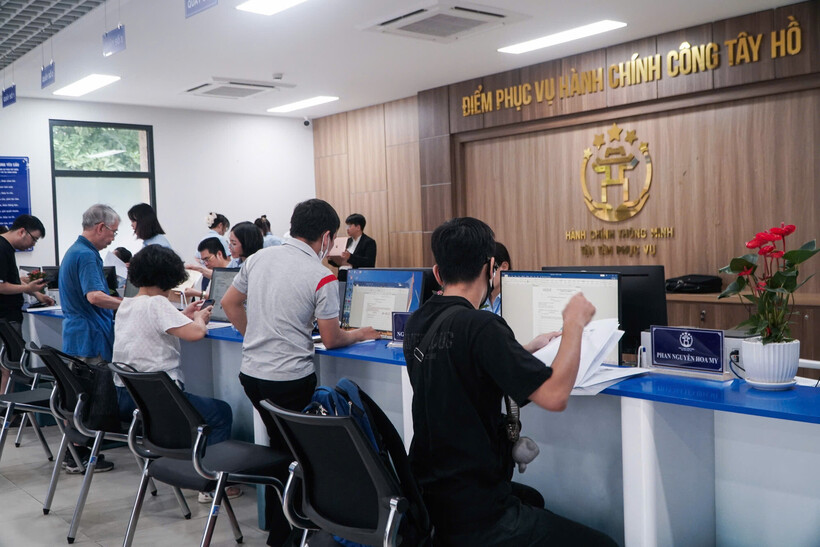 Hà Nội chấn chỉnh tình trạng thu phí ngoài quy định đối với người dân và doanh nghiệp