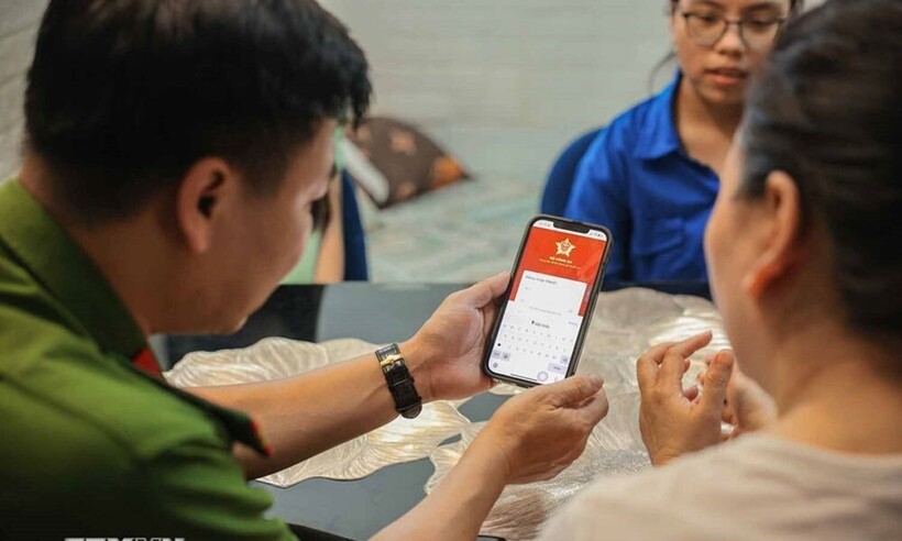 Bộ Công an hướng dẫn người dân sử dụng VNeID để hỗ trợ bầu cử Quốc hội