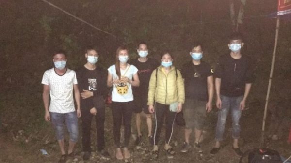Hàng chục người nhập cảnh trái phép từ Trung Quốc vào Lạng Sơn trong đêm