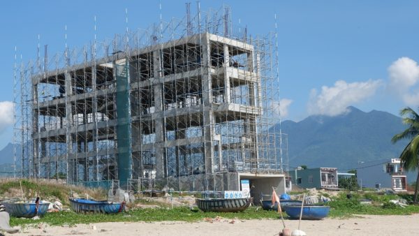 Đà Nẵng: Cần làm rõ nghi vấn công trình xây dựng không phép tại Khu du lịch sinh thái Nam Ô?