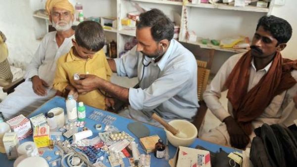 Dịch bệnh và vấn đề giá thuốc ở Pakistan