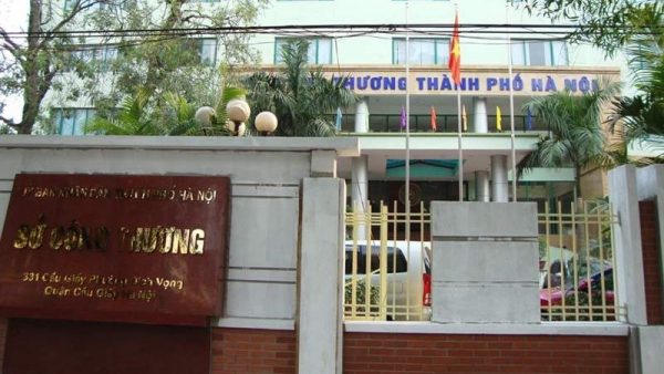 Vụ Giám đốc Sở Công Thương sắp nghỉ hưu vẫn ký quyết định bổ nhiệm: Ban Tổ chức Thành ủy Hà Nội yêu cầu Sở Nội vụ kiểm tra