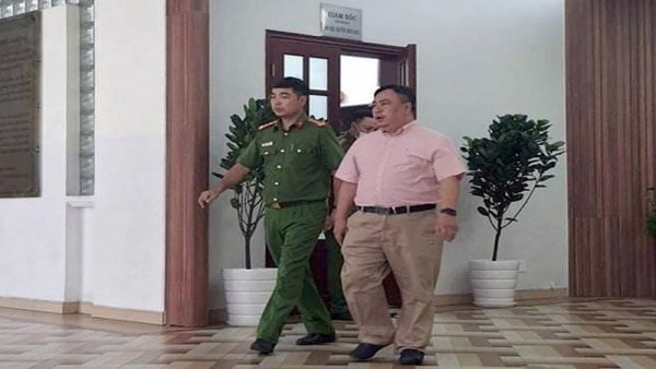 Bắt giam Giám đốc Bệnh viện Mắt TP HCM Nguyễn Minh Khải