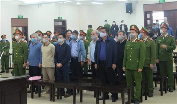 Ông Đinh La Thăng bị tuyên phạt 11 năm tù, Trịnh Xuân Thanh 18 năm tù