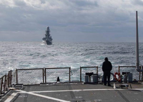Tại sao Mỹ hủy bỏ quyết định cho hai tàu chiến vào Biển Đen?