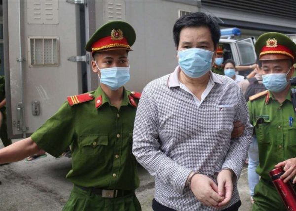 Xét xử vụ án Nhật Cường buôn lậu khiến ông Nguyễn Đức Chung “ngã ngựa”