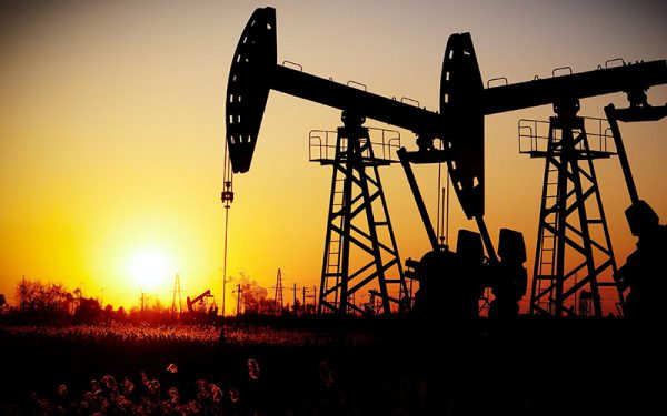 OPEC khó bù đắp lượng dầu thiếu hụt trên thị trường thế giới