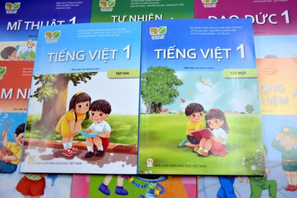Những dấu hỏi trong biên soạn và phát hành sách giáo khoa ở NXB Giáo dục Việt Nam
