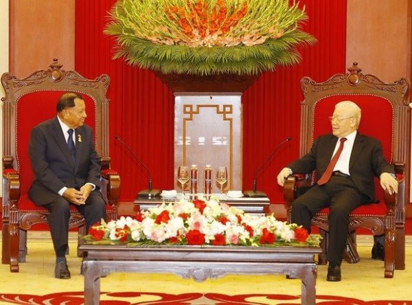 Tổng Bí thư Nguyễn Phú Trọng tiếp Chủ tịch Thượng viện Campuchia