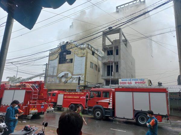 Kết luận nguyên nhân cháy quán karaoke ở Bình Dương khiến 32 người tử vong