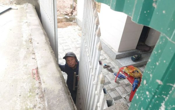 Hà Tĩnh: Nhà biến thành… hầm vì ảnh hưởng dự án công ngàn tỷ