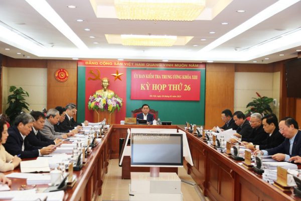 Ủy ban Kiểm tra Trung ương kỷ luật Chủ tịch, Phó Chủ tịch UBND tỉnh Bắc Giang