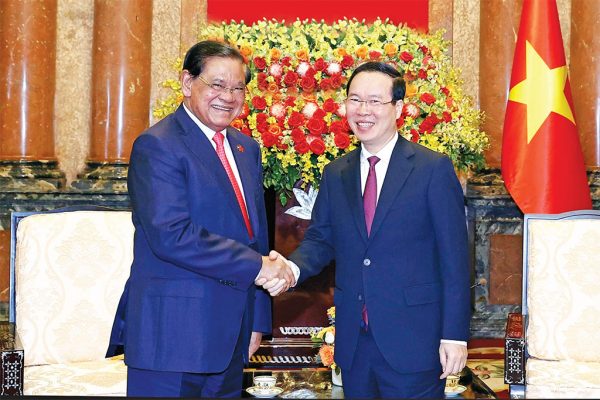 Chủ tịch nước Võ Văn Thưởng tiếp Phó Thủ tướng, Bộ trưởng Bộ Nội vụ Campuchia