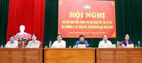 Tiếp xúc cử tri TP Bắc Giang: Cử tri kiến nghị nhiều vấn đề liên quan đến an sinh xã hội