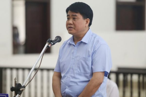 Ông Nguyễn Đức Chung chuẩn bị hầu tòa vụ nâng khống giá cây xanh