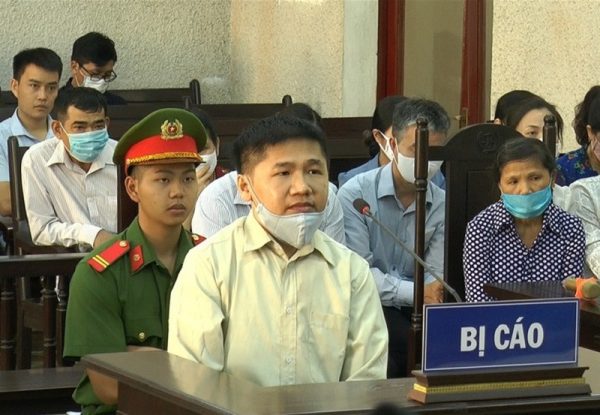 Kỷ luật cảnh cáo nguyên Phó Giám đốc Ngân hàng Nhà nước chi nhánh tỉnh Điện Biên
