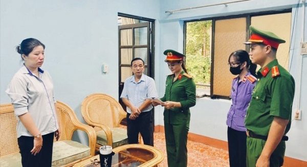 Bình Phước: Bắt tạm giam kế toán Chi nhánh Văn phòng Đất đai huyện Lộc Ninh