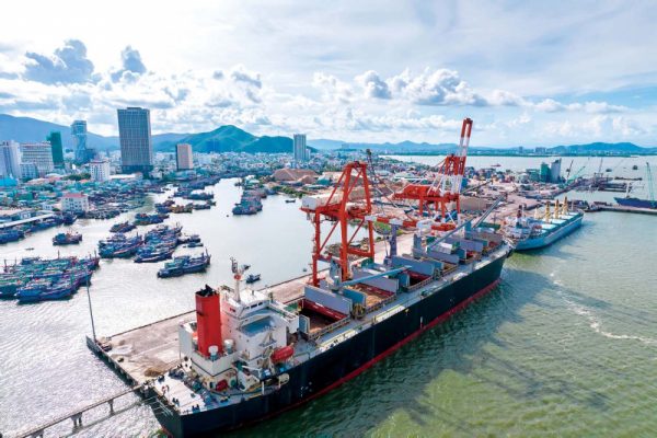 Phân cấp thẩm quyền dừng hoạt động cơ sở phá dỡ tàu biển cho Cục Hàng hải Việt Nam
