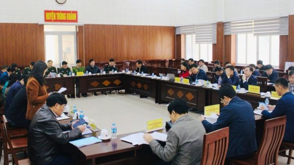Thứ trưởng Nguyễn Thanh Tịnh kiểm tra công tác phổ biến, giáo dục pháp luật tại Trùng Khánh, Cao Bằng