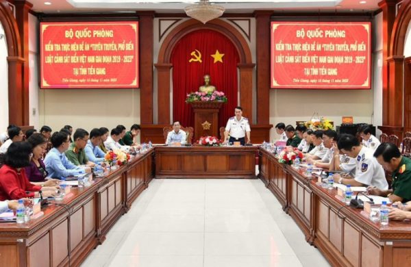 Bộ Quốc phòng kiểm tra công tác tuyên truyền, phổ biến Luật Cảnh sát biển Việt Nam tại tỉnh Tiền Giang