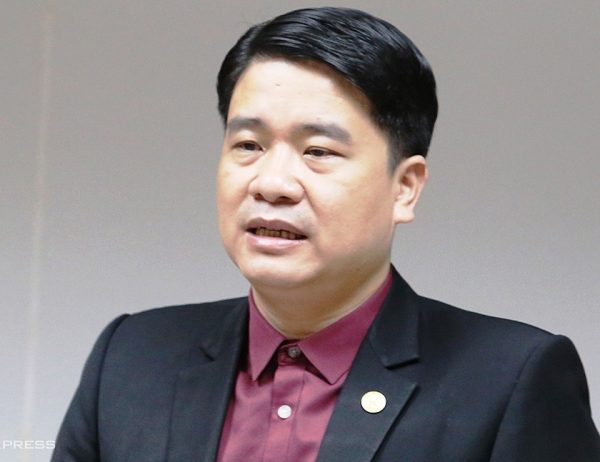 Bãi nhiệm chức Phó Chủ tịch UBND tỉnh Quảng Nam đối với ông Trần Văn Tân