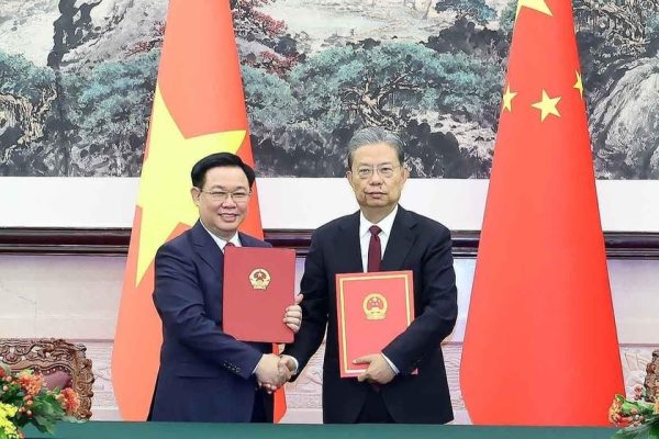 Chủ tịch Quốc hội kết thúc tốt đẹp chuyến thăm chính thức Trung Quốc: Tiếp tục là bước tiến mới trong quan hệ hai nước