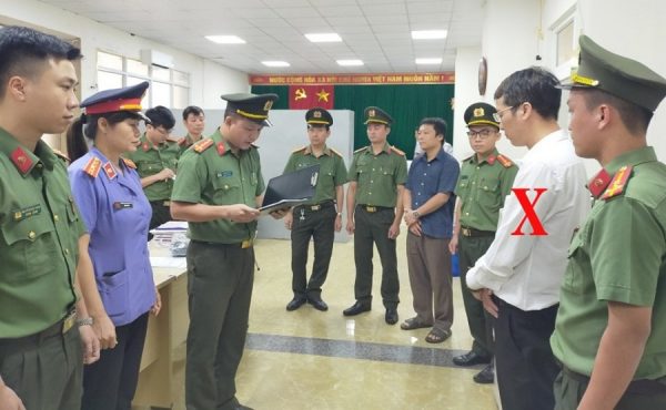 Thanh Hoá: Ba cán bộ của Chi nhánh Văn phòng đăng kí đất đai Sầm Sơn bị bắt